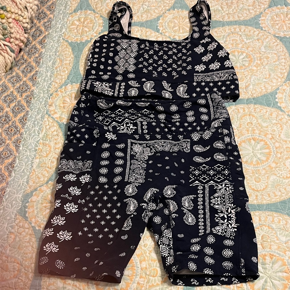 LOFT Kids Black and White Patterned Romper